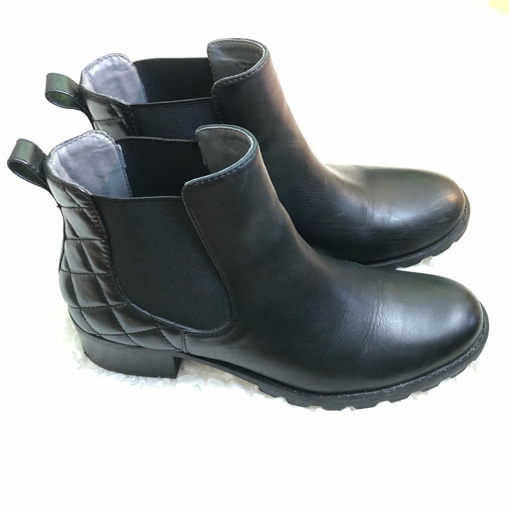 Adrienne Vittadini Leather Booties